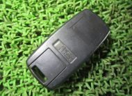 Keyless Entry Remote Control Key SUZUKI Escudo 2005 CBA-TD54W 3717262J00