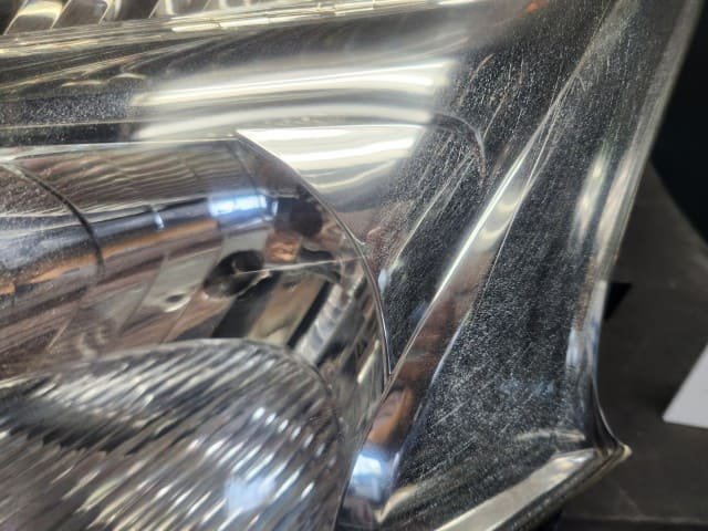 Left Headlight TOYOTA Ractis 2007 DBA-NCP100 8115052660