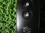 Keyless Entry Remote Control Key SUZUKI Escudo 2005 CBA-TD54W 3717262J00